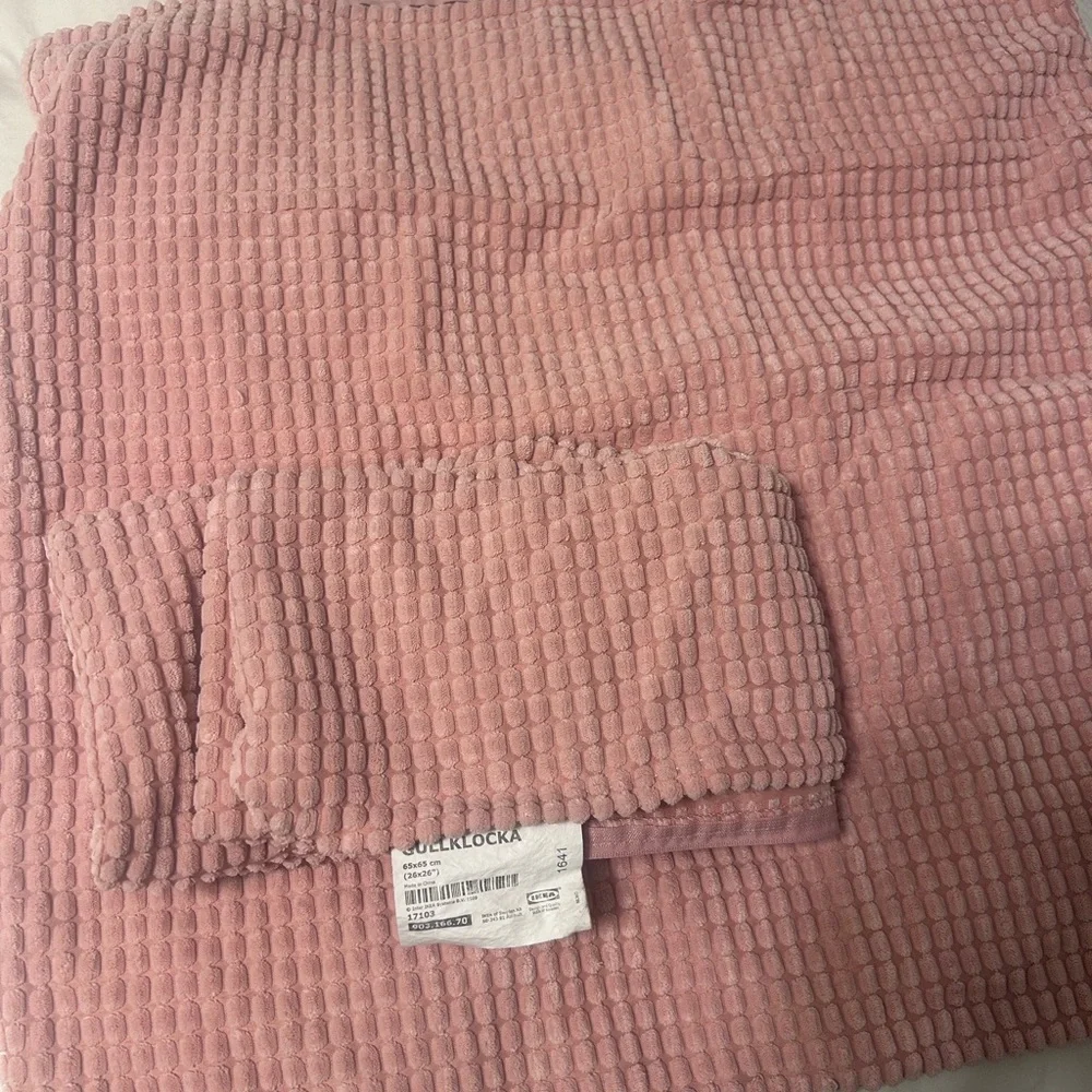IKEA textured pink